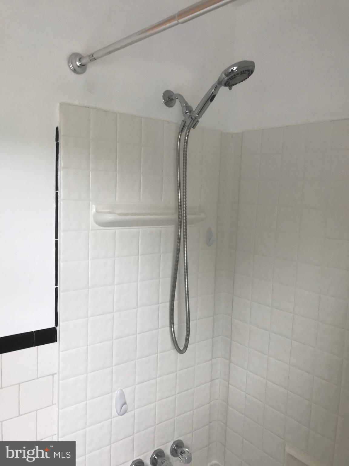 EASTCREST - Residential