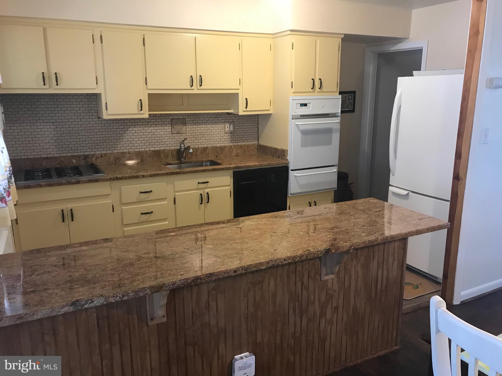 EASTCREST - Residential