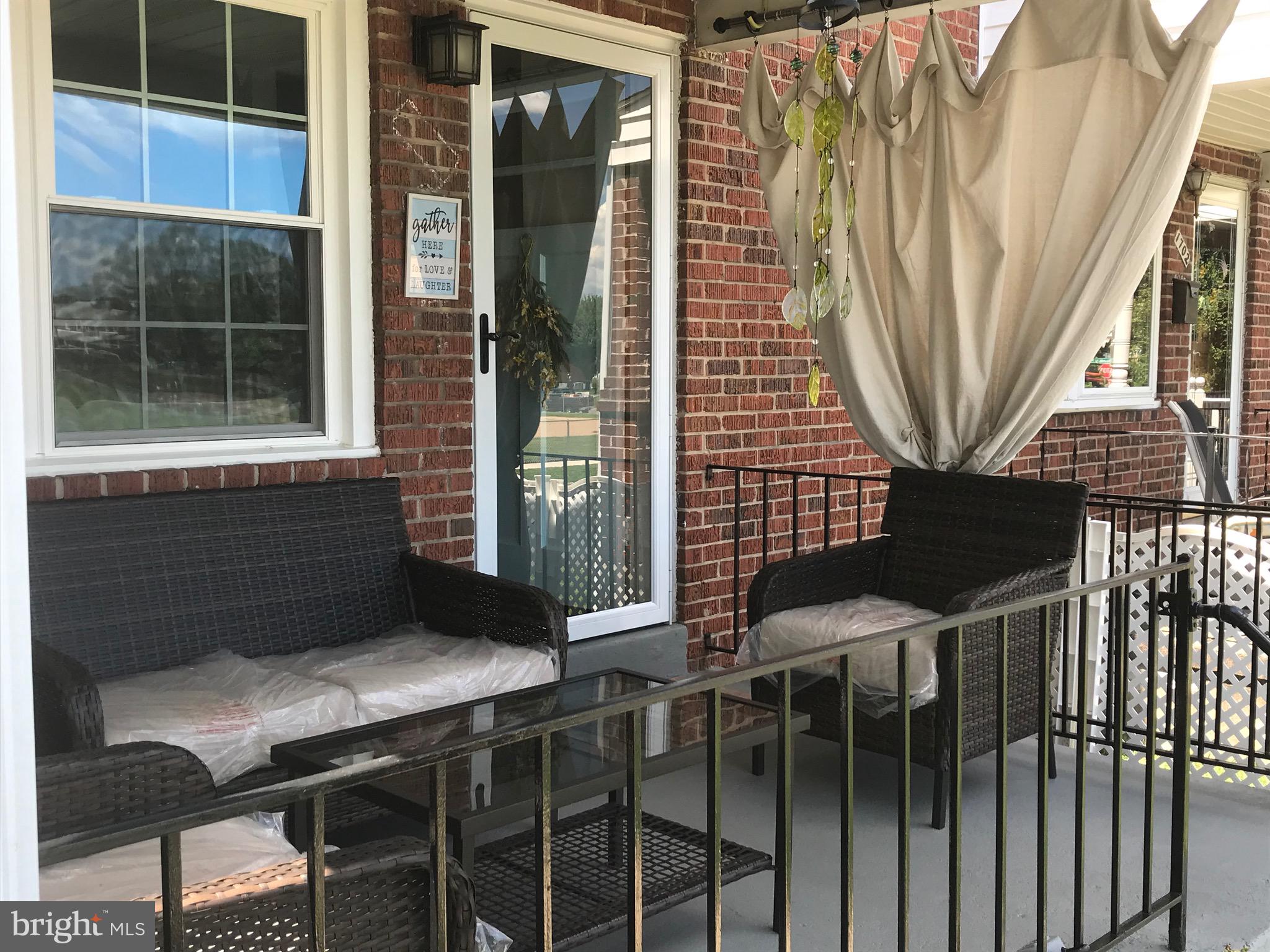 EASTCREST - Residential