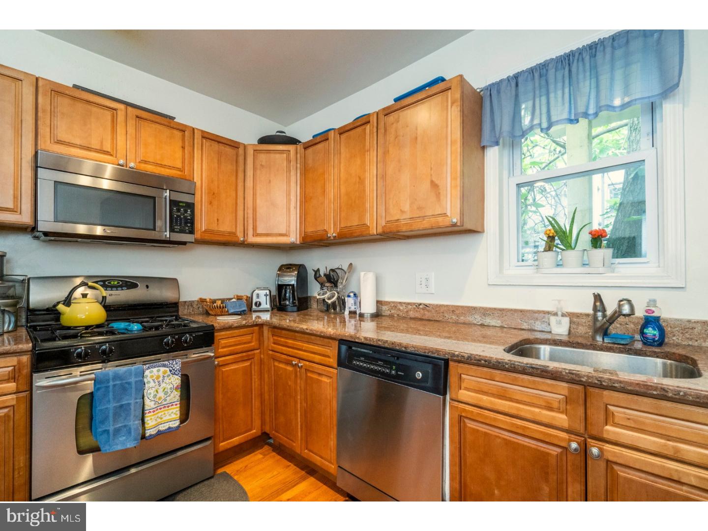 GRADUATE HOSPITAL - Residential Lease