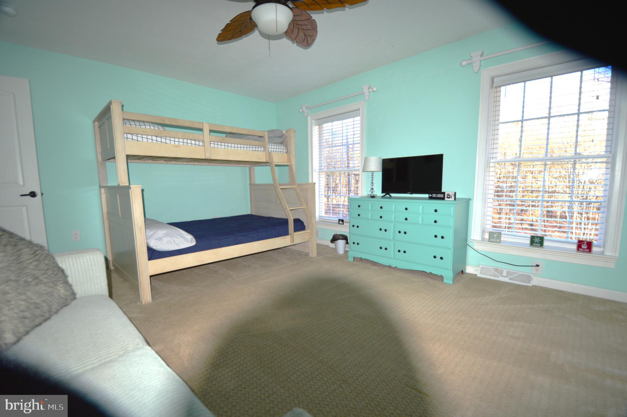 MOUNT POCOHONTAS - Residential