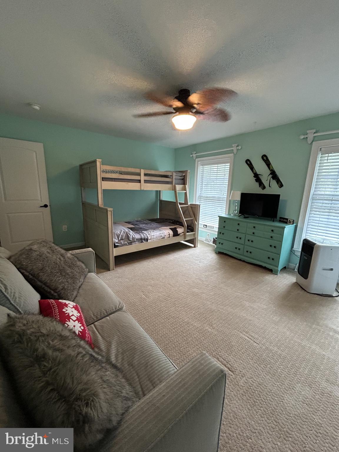 MOUNT POCOHONTAS - Residential