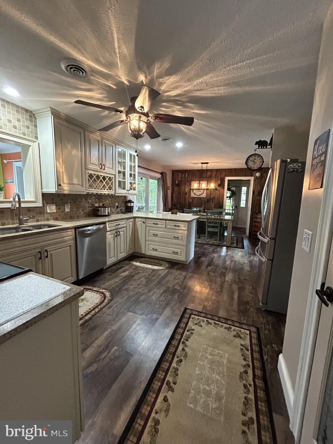 MOUNT POCOHONTAS - Residential