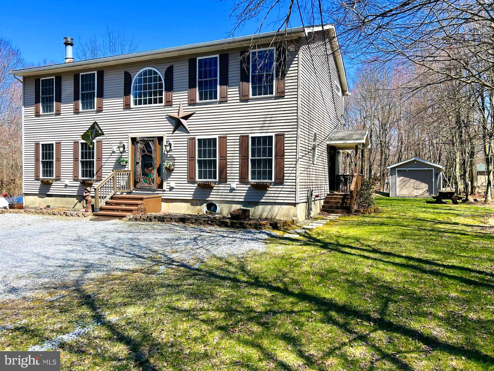 MOUNT POCOHONTAS - Residential