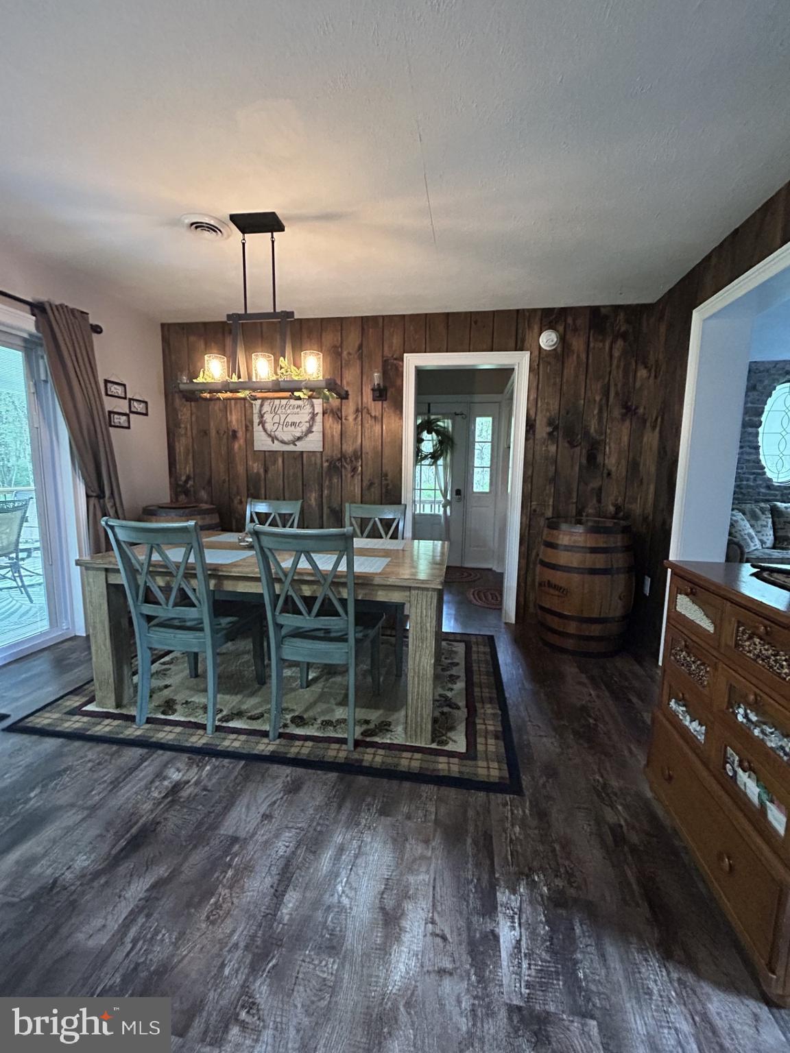 MOUNT POCOHONTAS - Residential