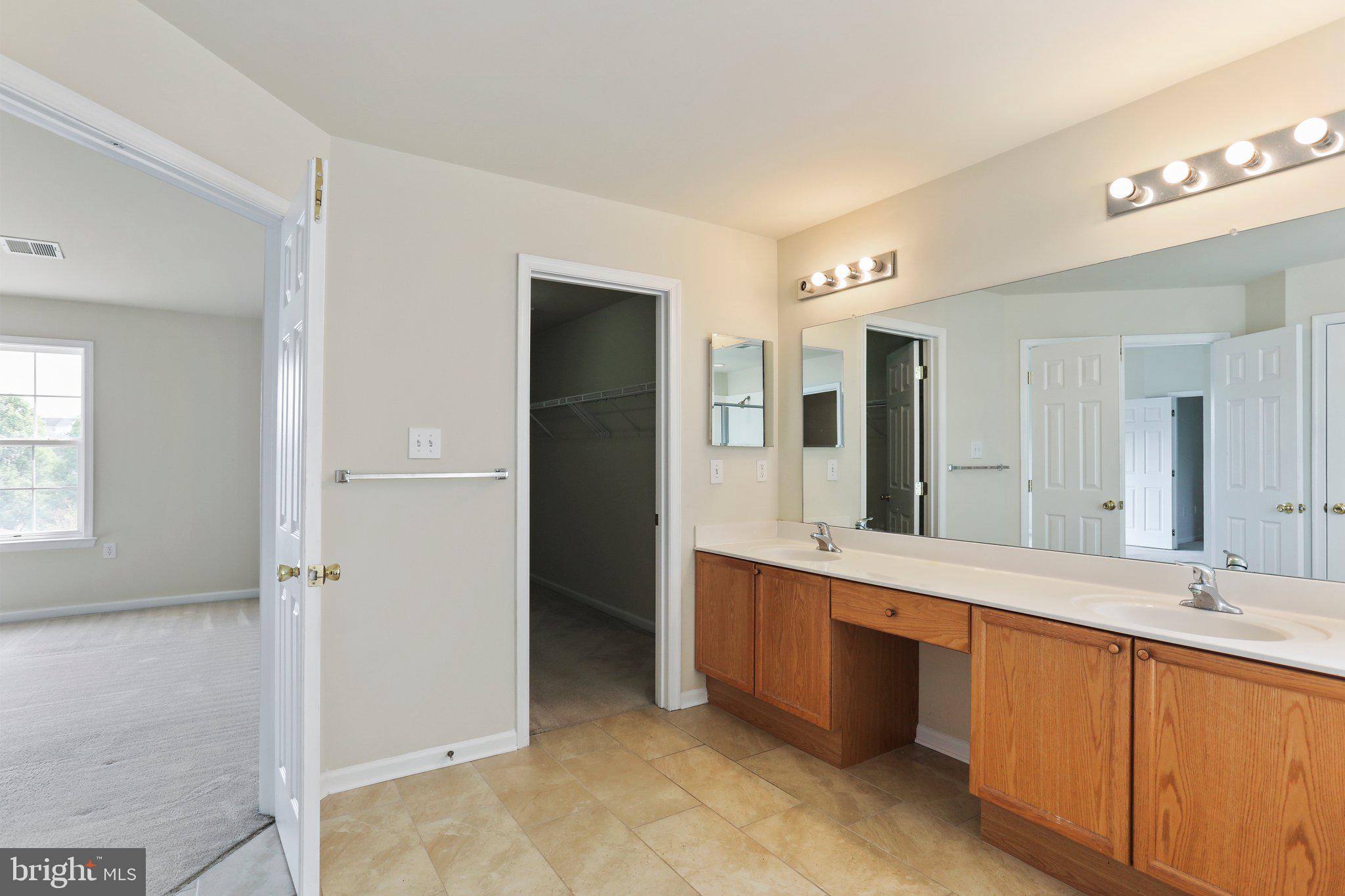 THE GALLERY - Residential