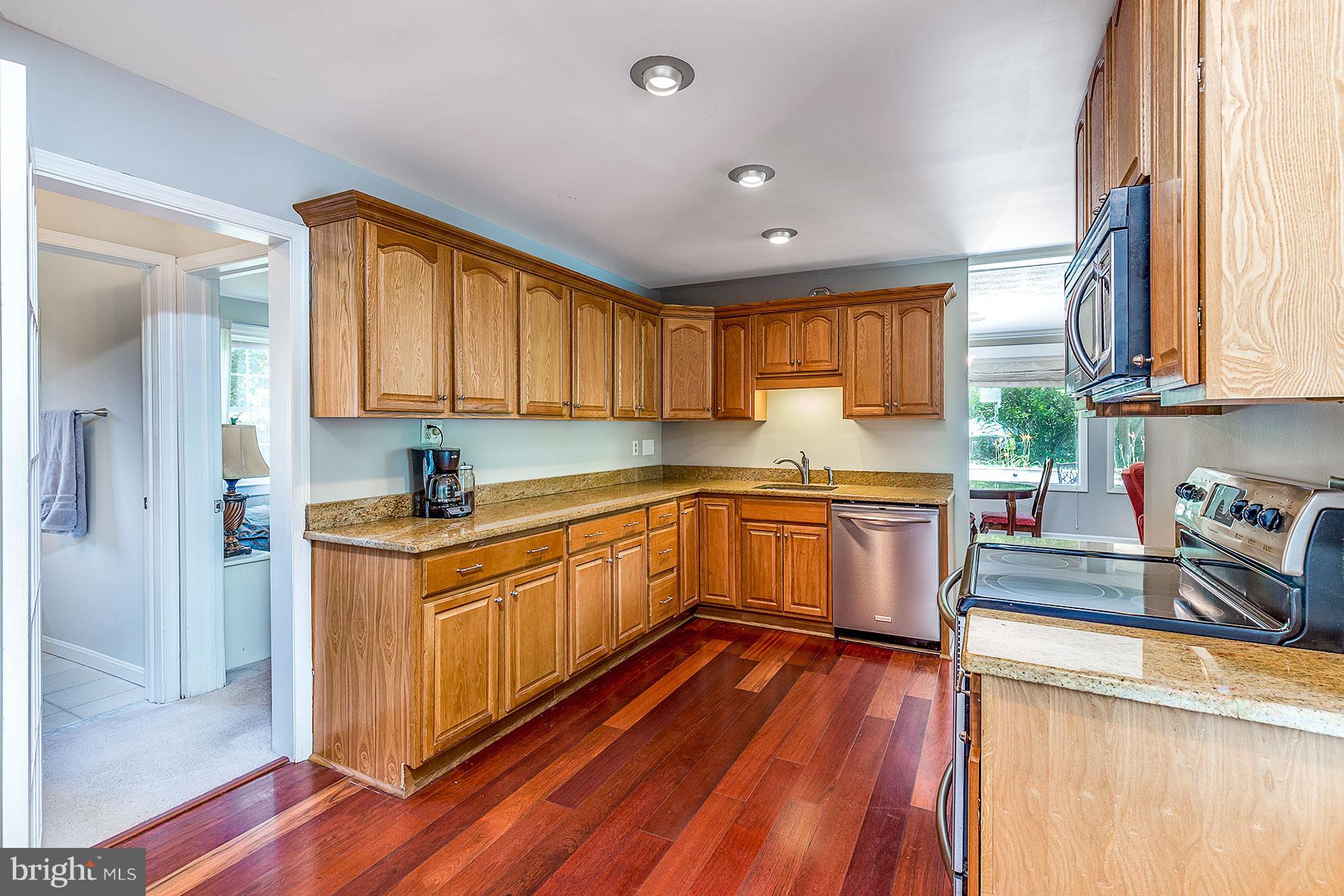 VAN DE VANTER FARM - Residential