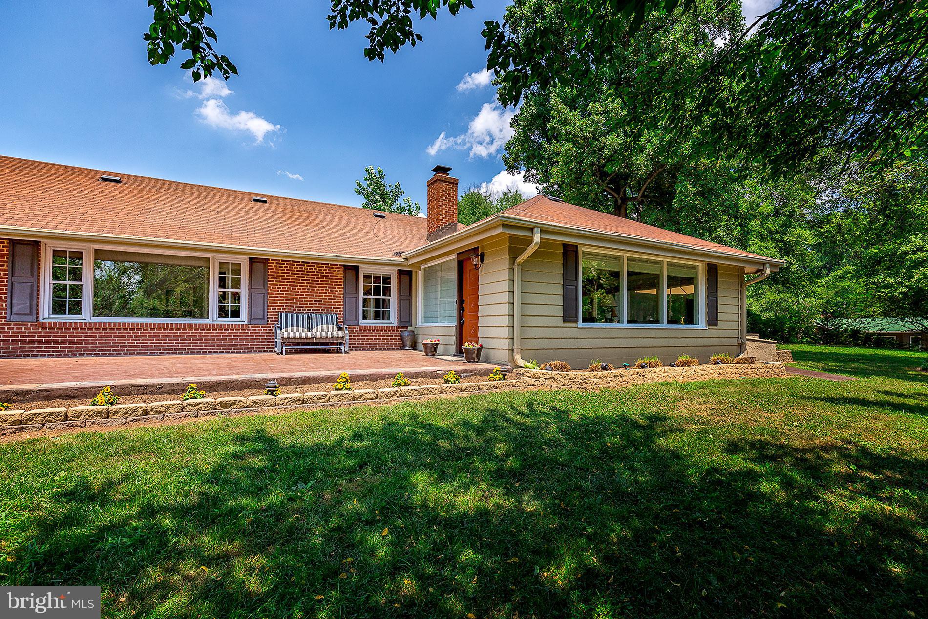 VAN DE VANTER FARM - Residential
