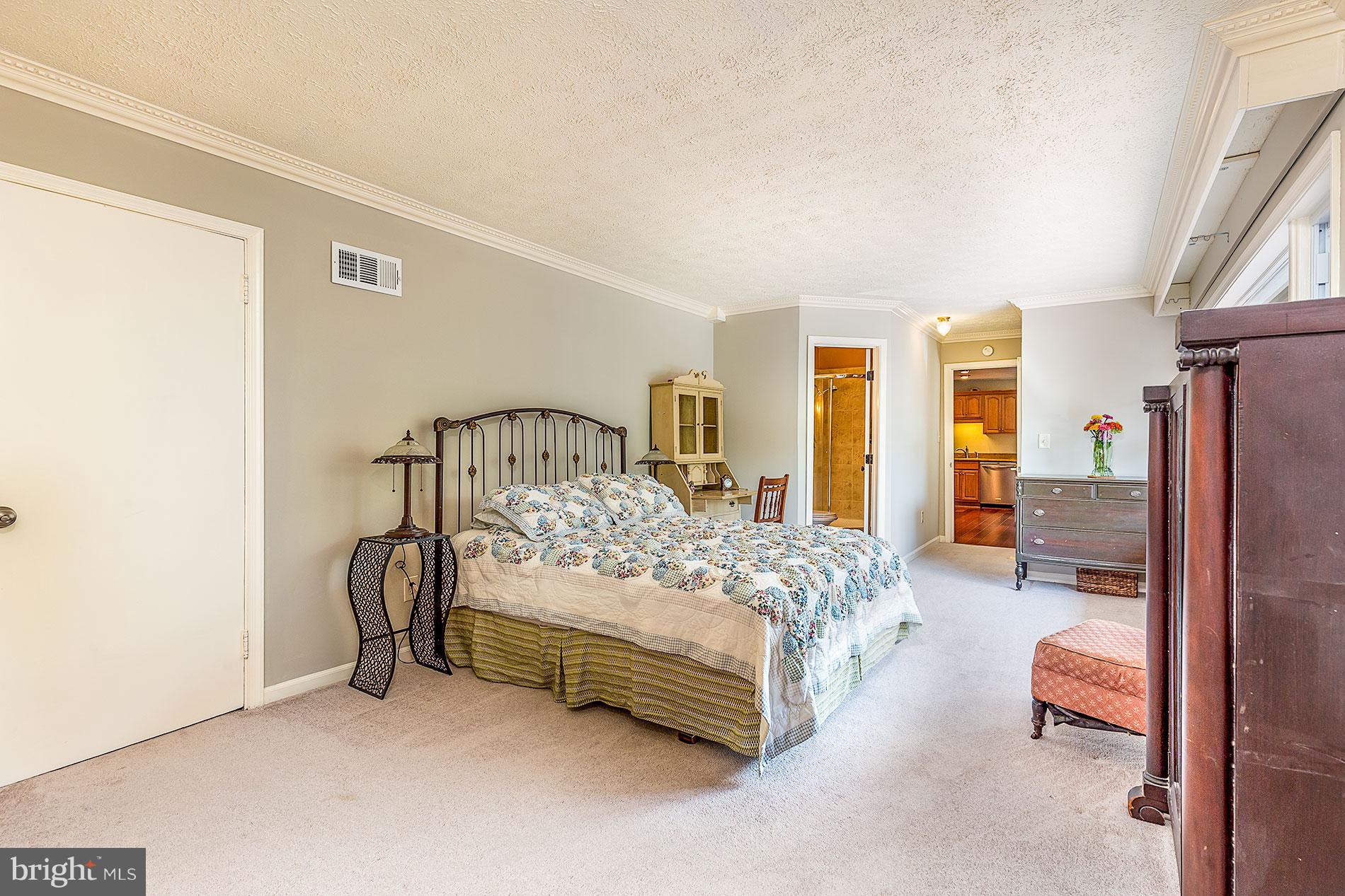 VAN DE VANTER FARM - Residential