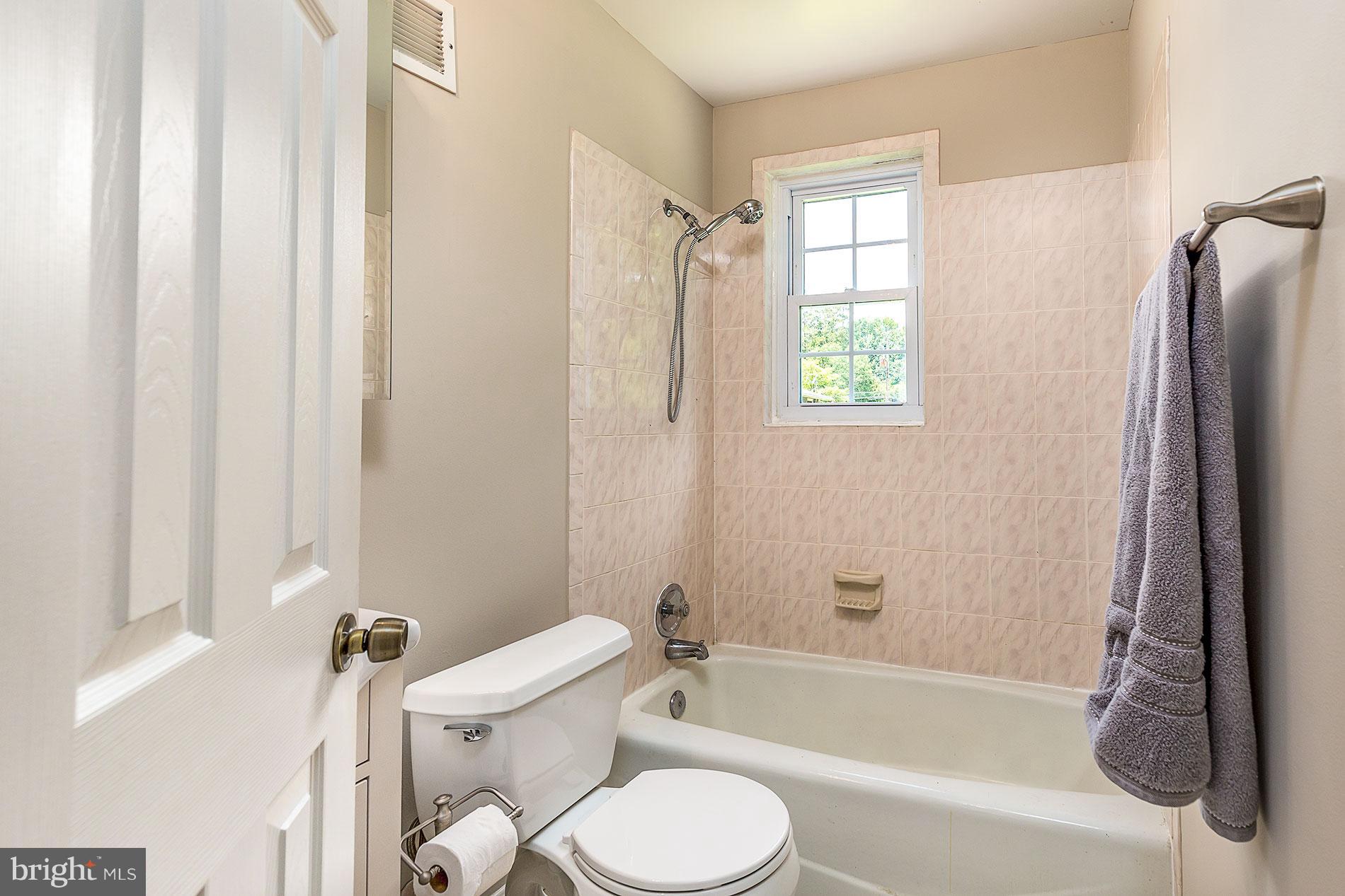 VAN DE VANTER FARM - Residential