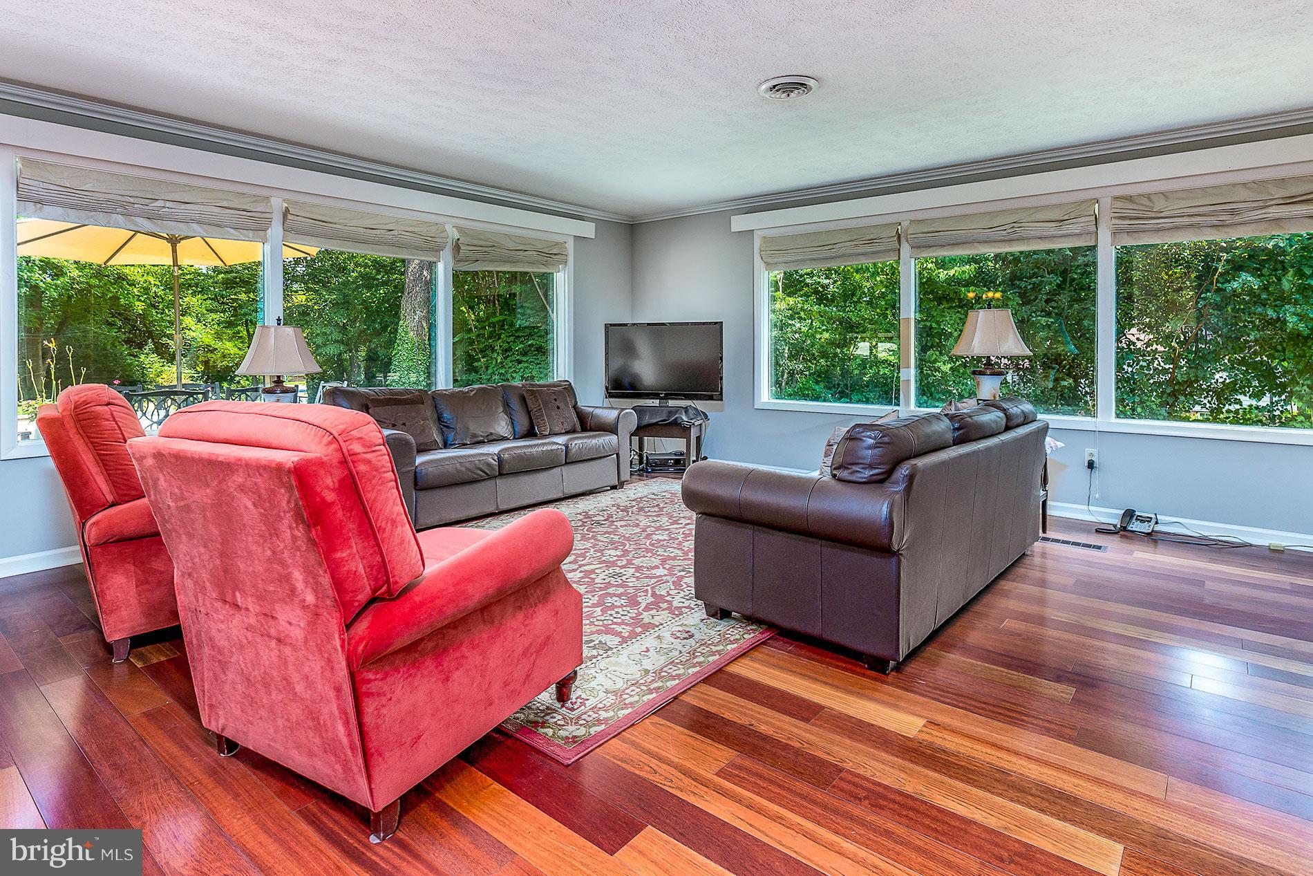 VAN DE VANTER FARM - Residential