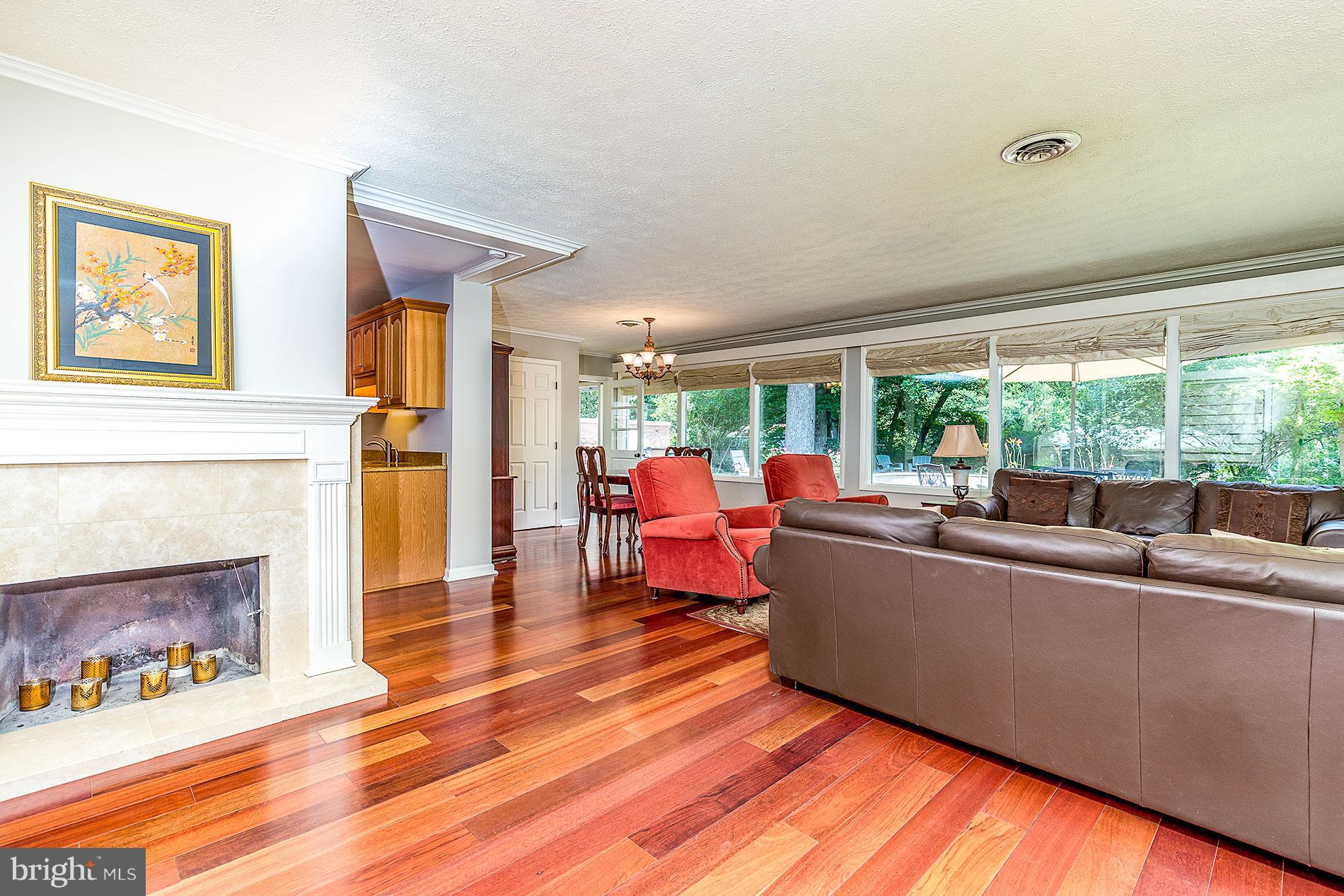 VAN DE VANTER FARM - Residential