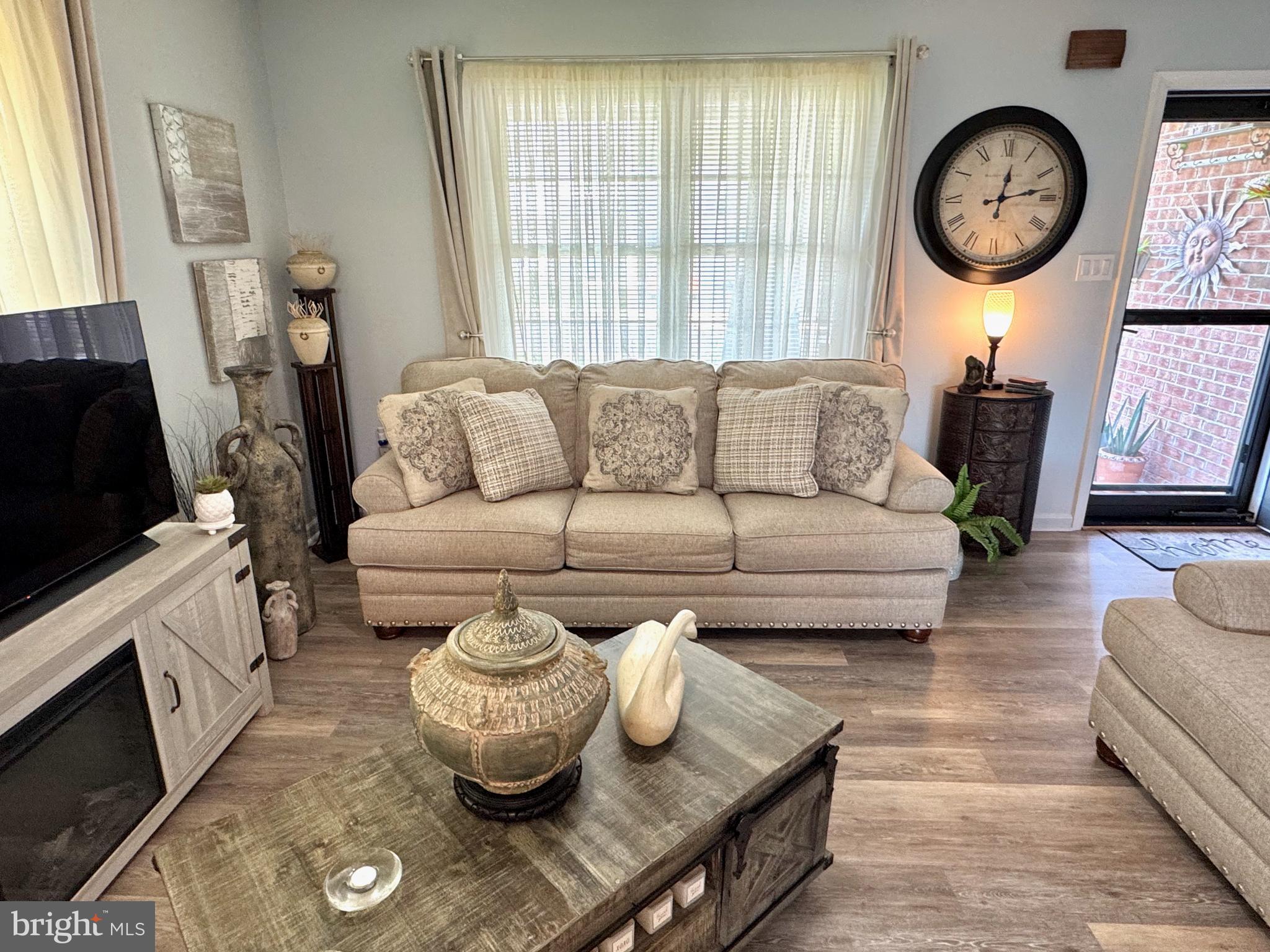 6210 POND VIEW DRIVE