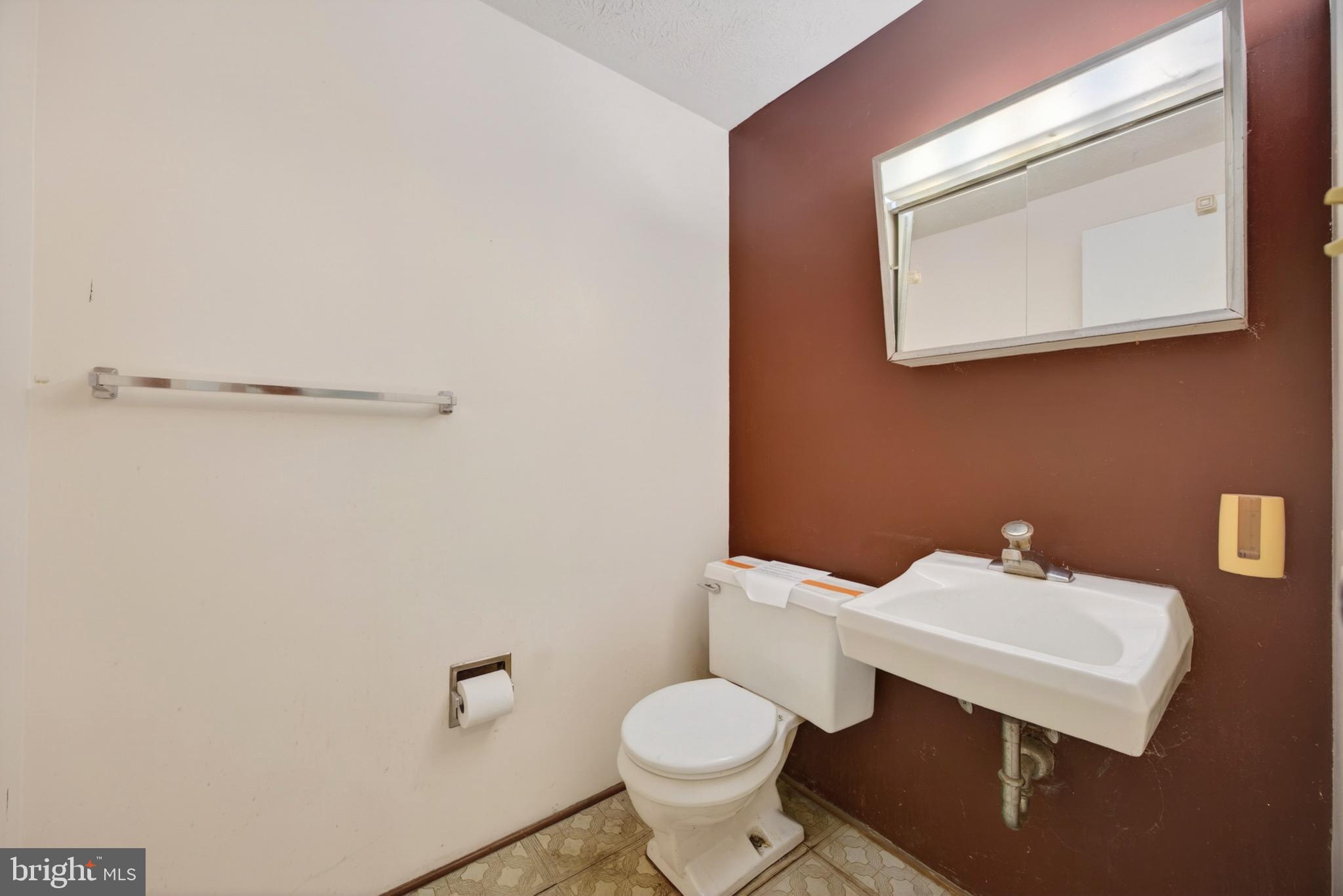 WEDGEWOOD FOREST - Residential