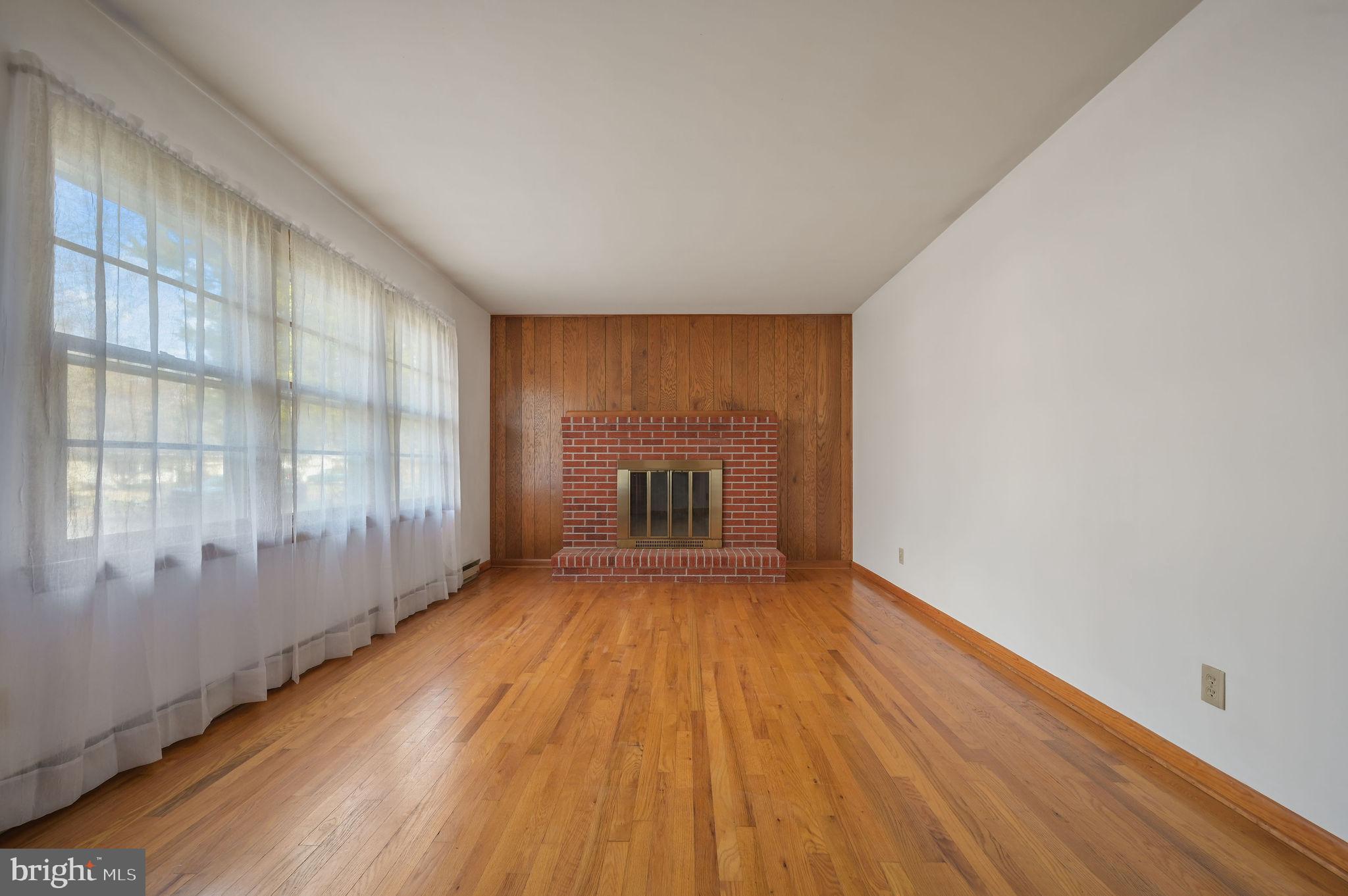 BROOKDALE HGTS - Residential