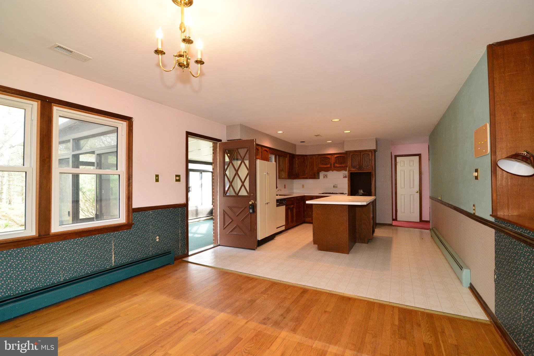 MILL CREEK - Residential