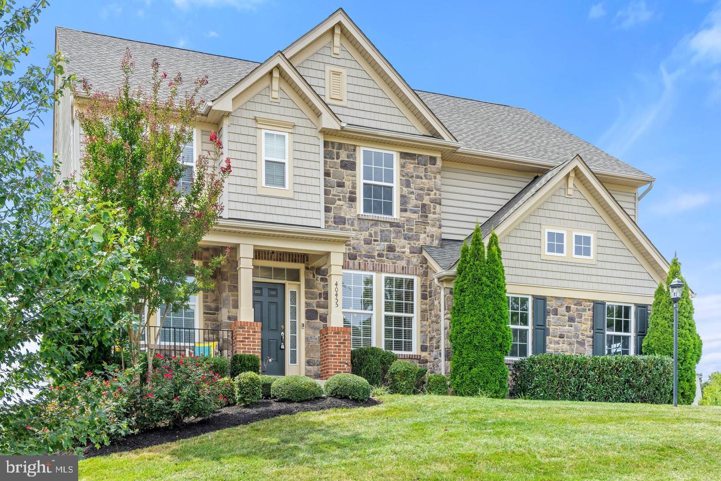 SPRINGS AT LENAH - Residential