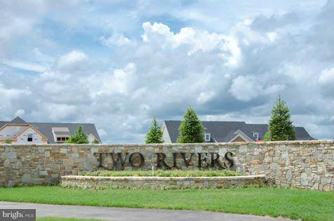 TWO RIVERS - Residential