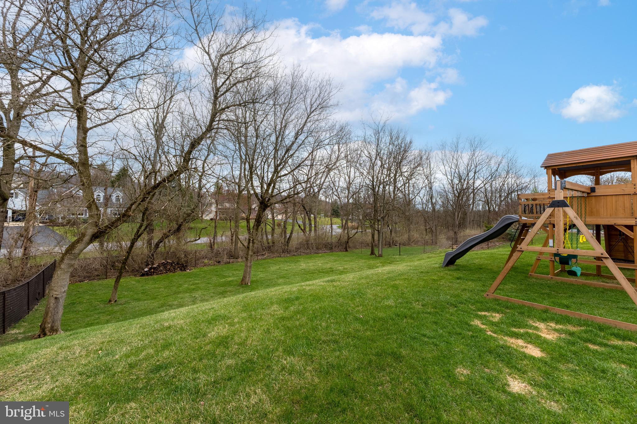 STONEHENGE - Residential