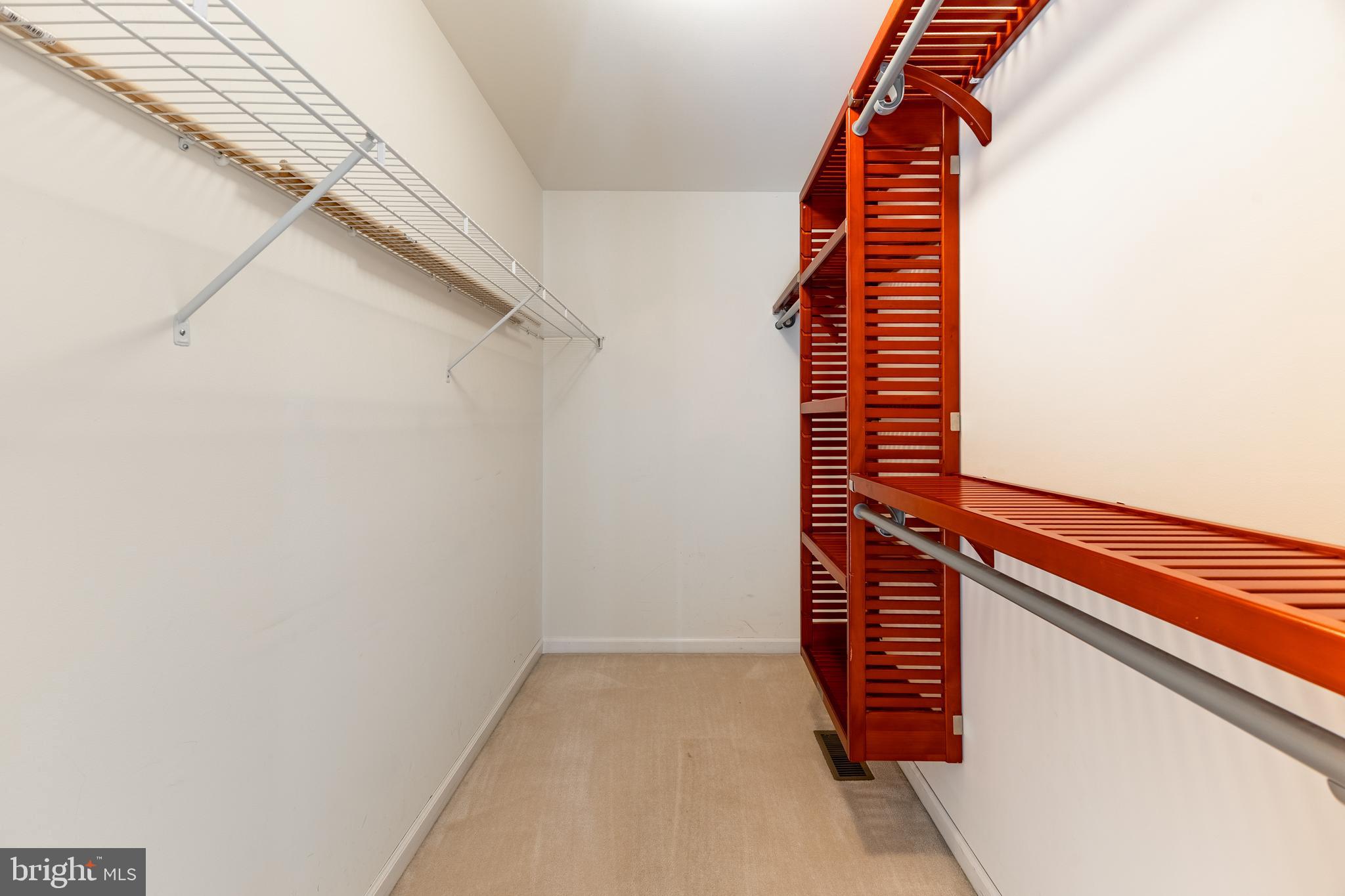 STONEHENGE - Residential