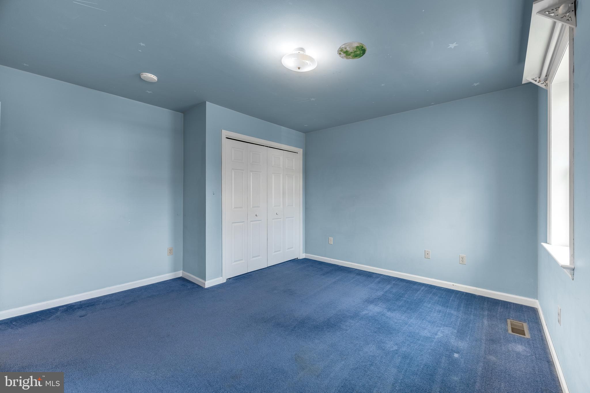 STONEHENGE - Residential