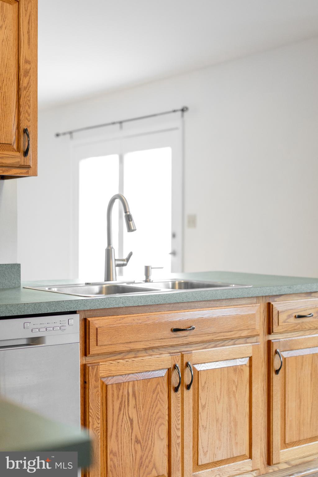 STONEHENGE - Residential