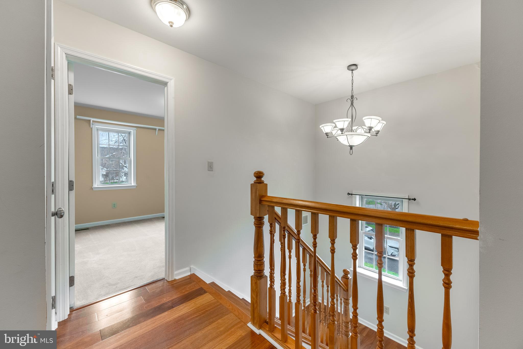 STONEHENGE - Residential