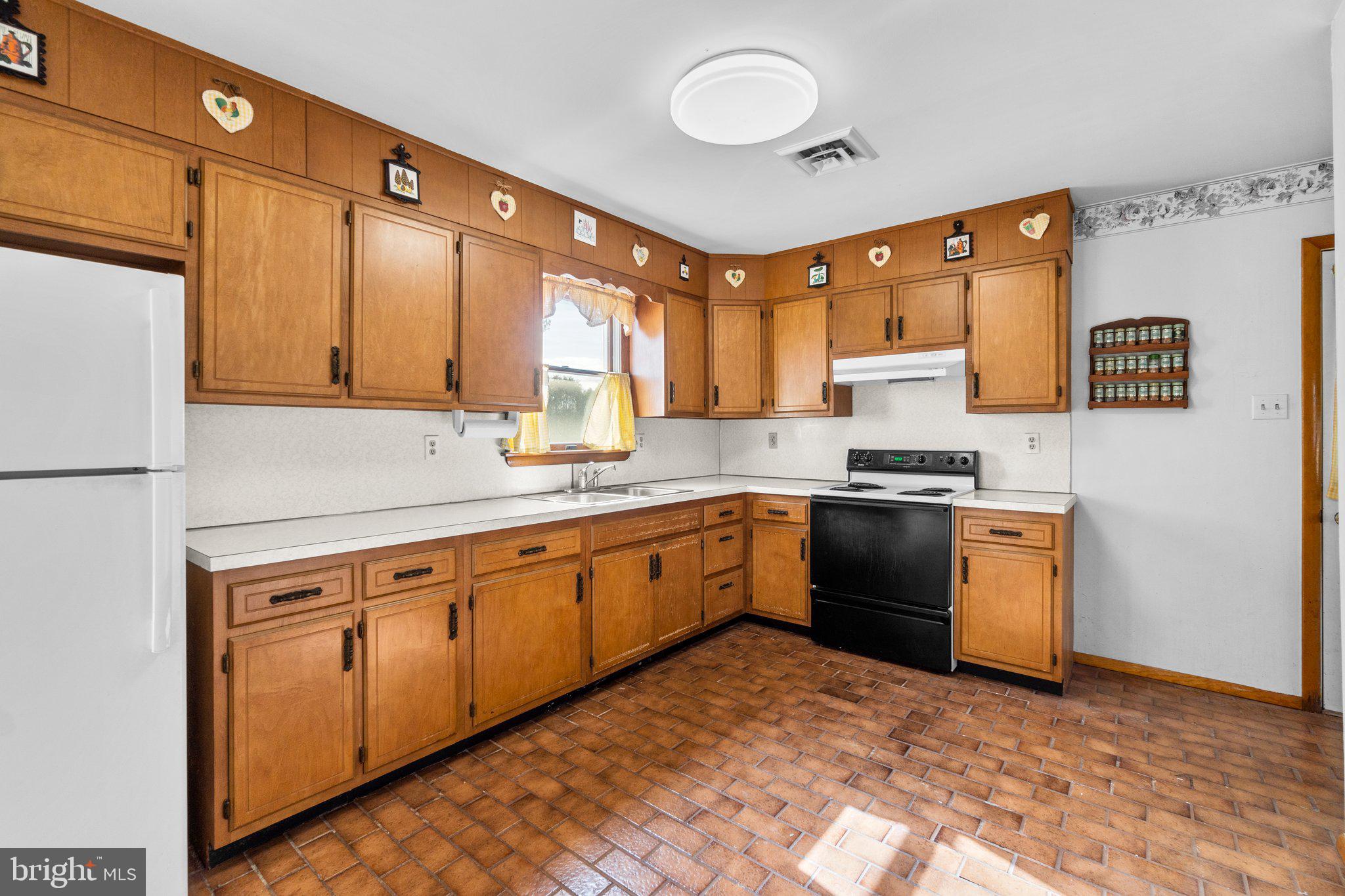 MANCHESTER ELECTION DISTRICT - Residential