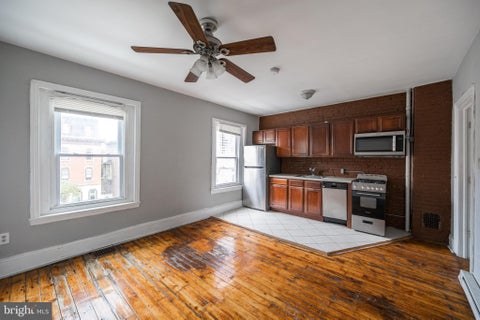 Condo For Rent - 1919 Spring Garden Street #UNIT 3F<br/> Philadelphia County, PHILADELPHIA, PA 19130