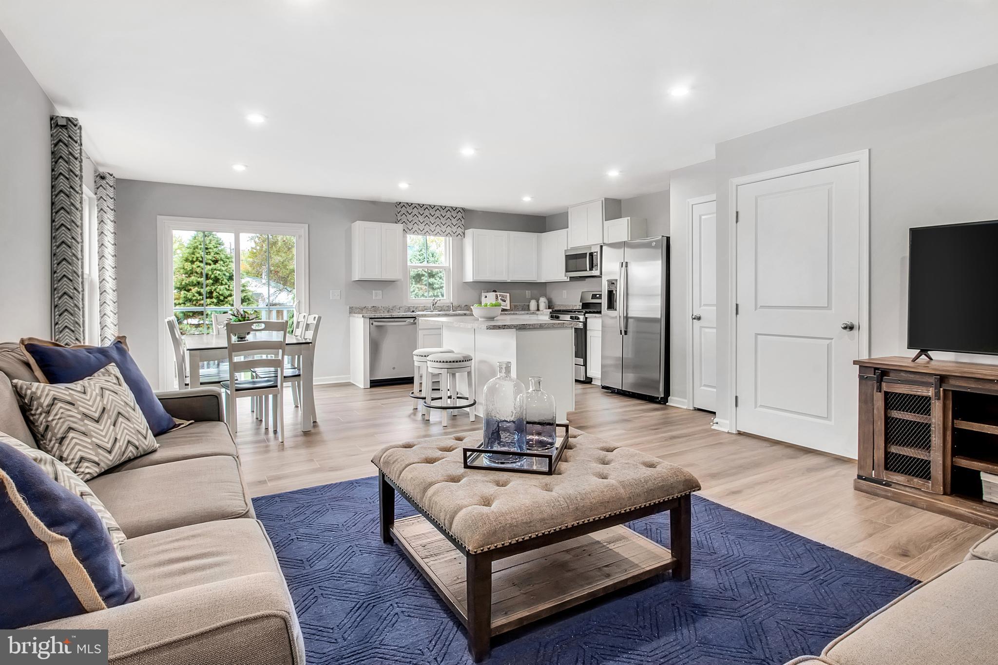 ARCADIA NORTH - Residential