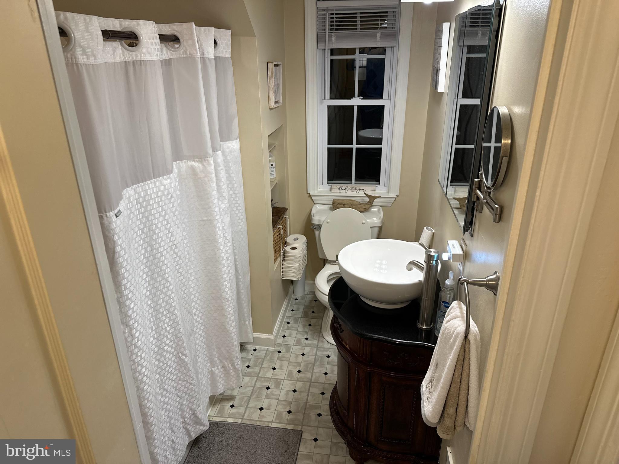 PARK VILLAGE - Residential