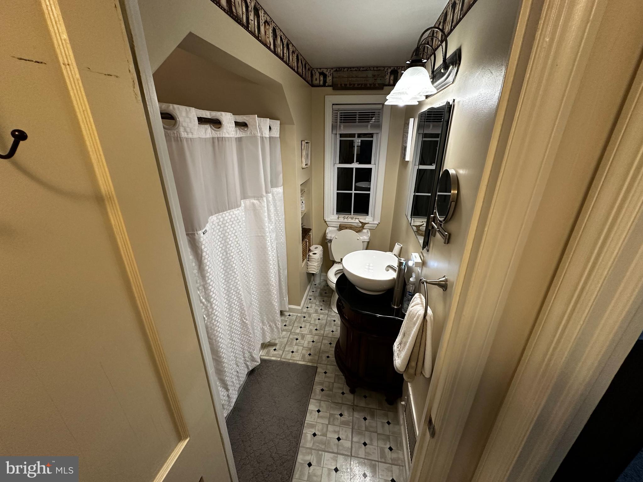 PARK VILLAGE - Residential