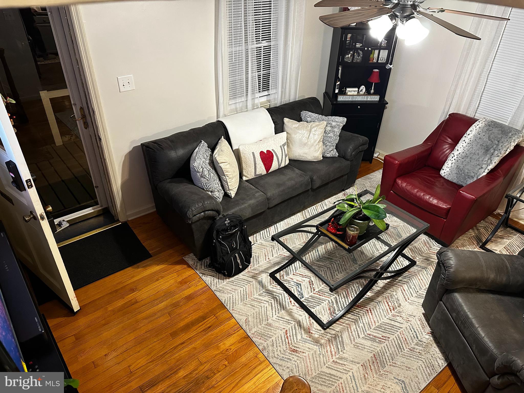 PARK VILLAGE - Residential