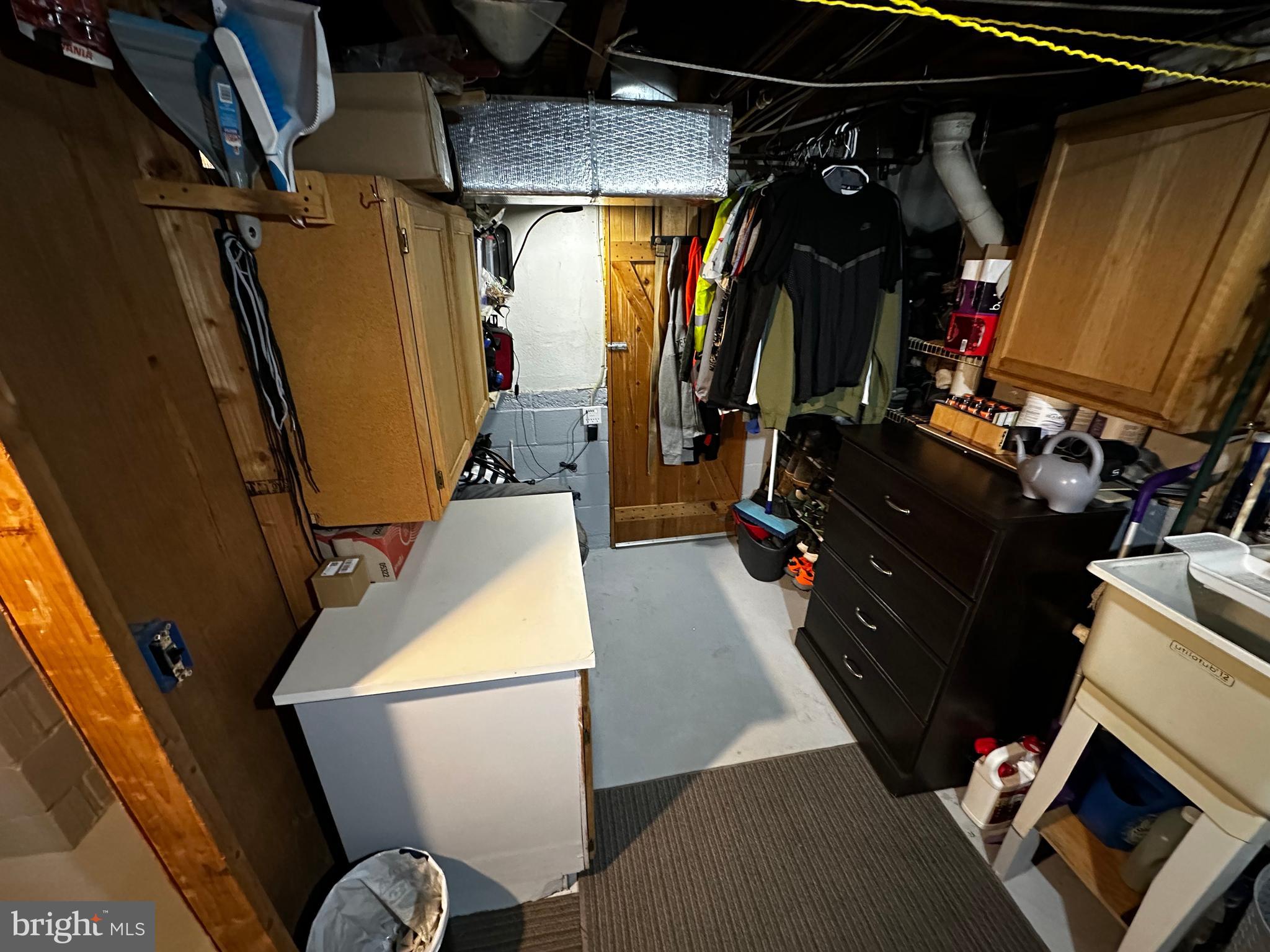 PARK VILLAGE - Residential