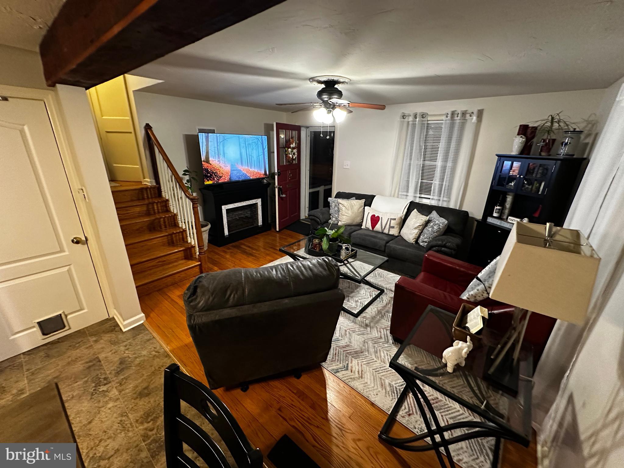 PARK VILLAGE - Residential