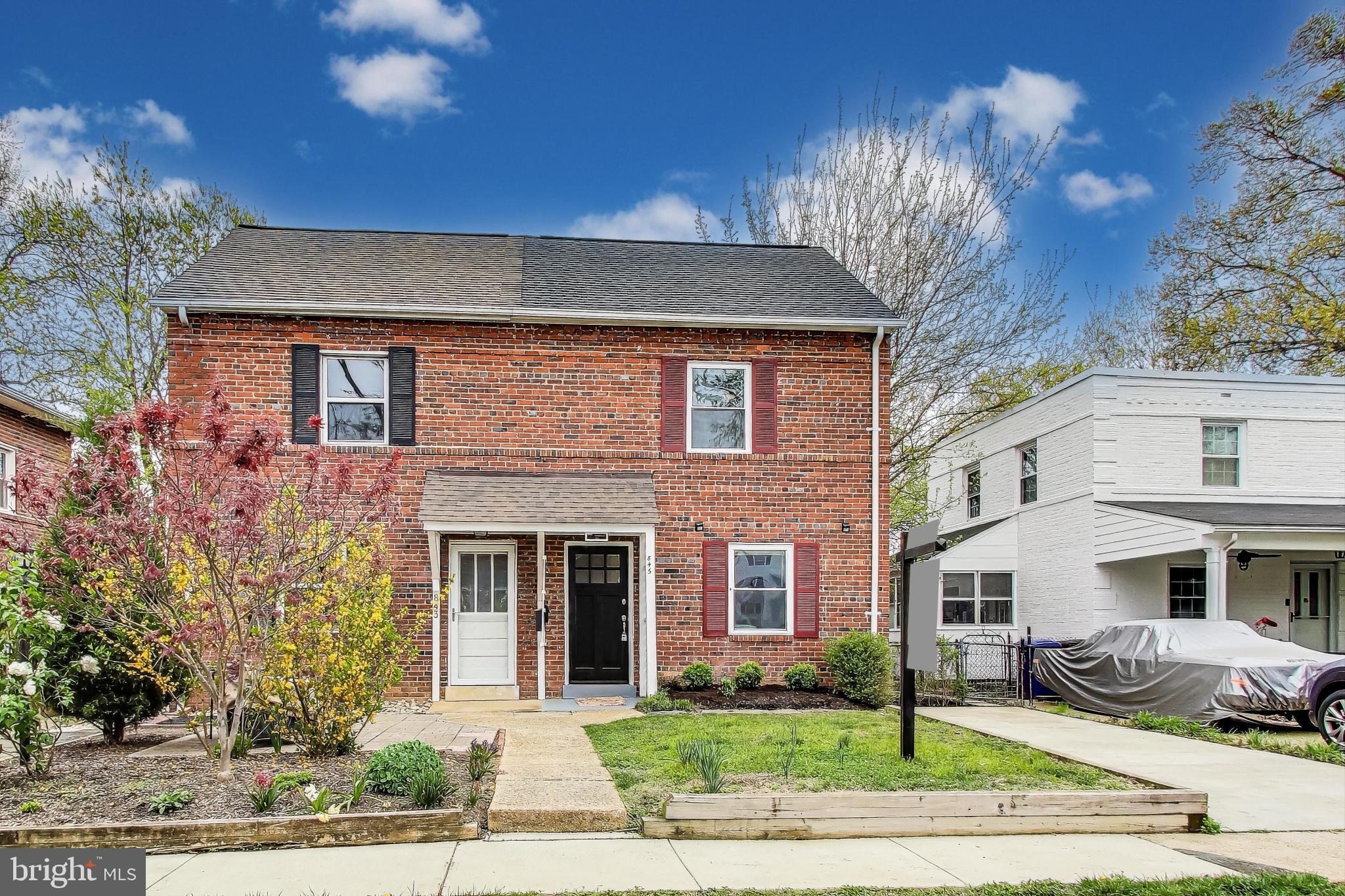 WESTMONT - Residential