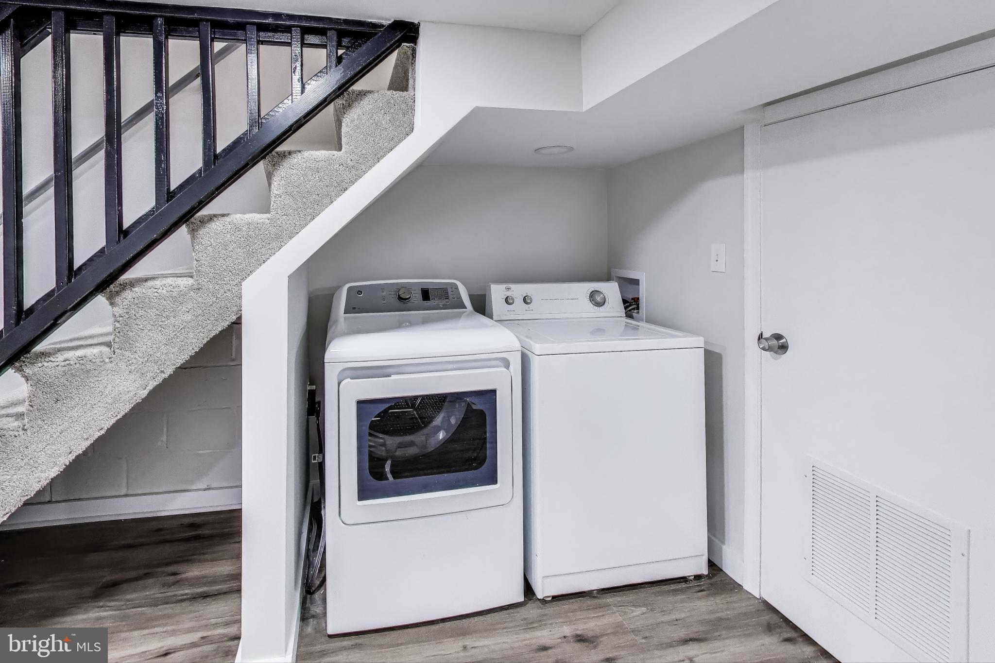 WESTMONT - Residential