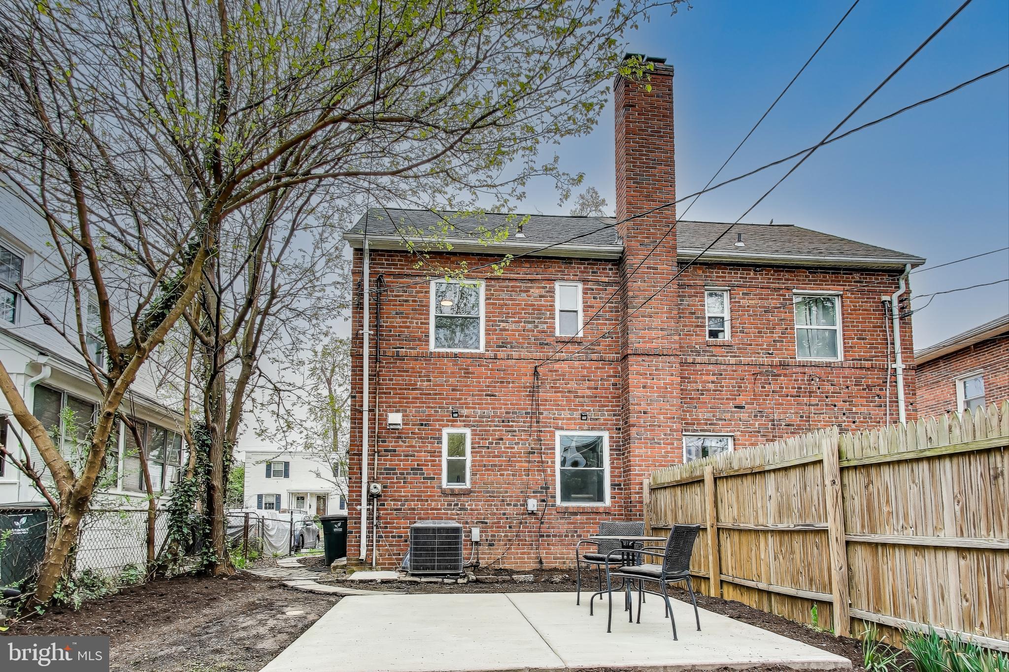 WESTMONT - Residential