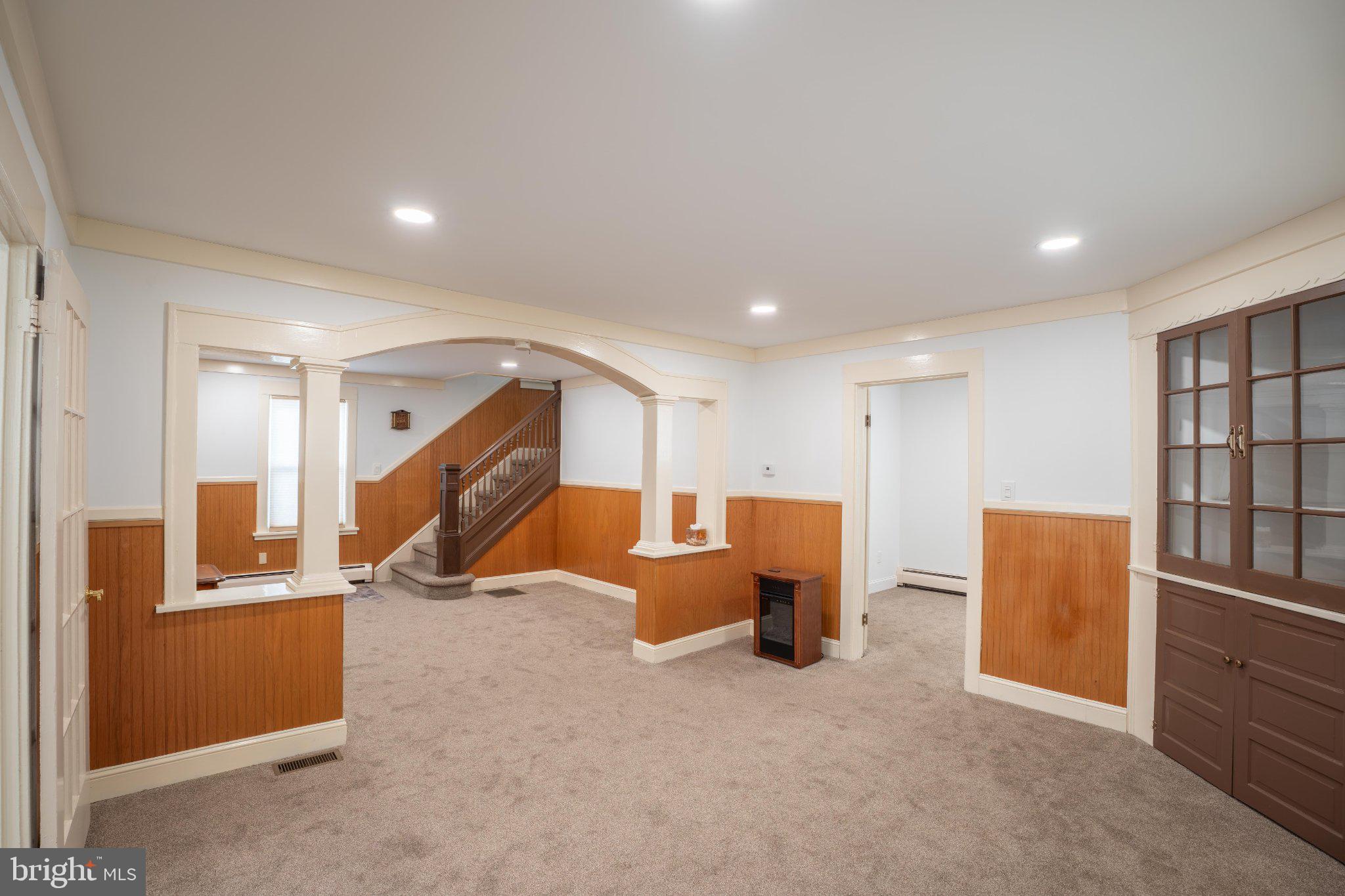 306 N OXFORD VALLEY ROAD