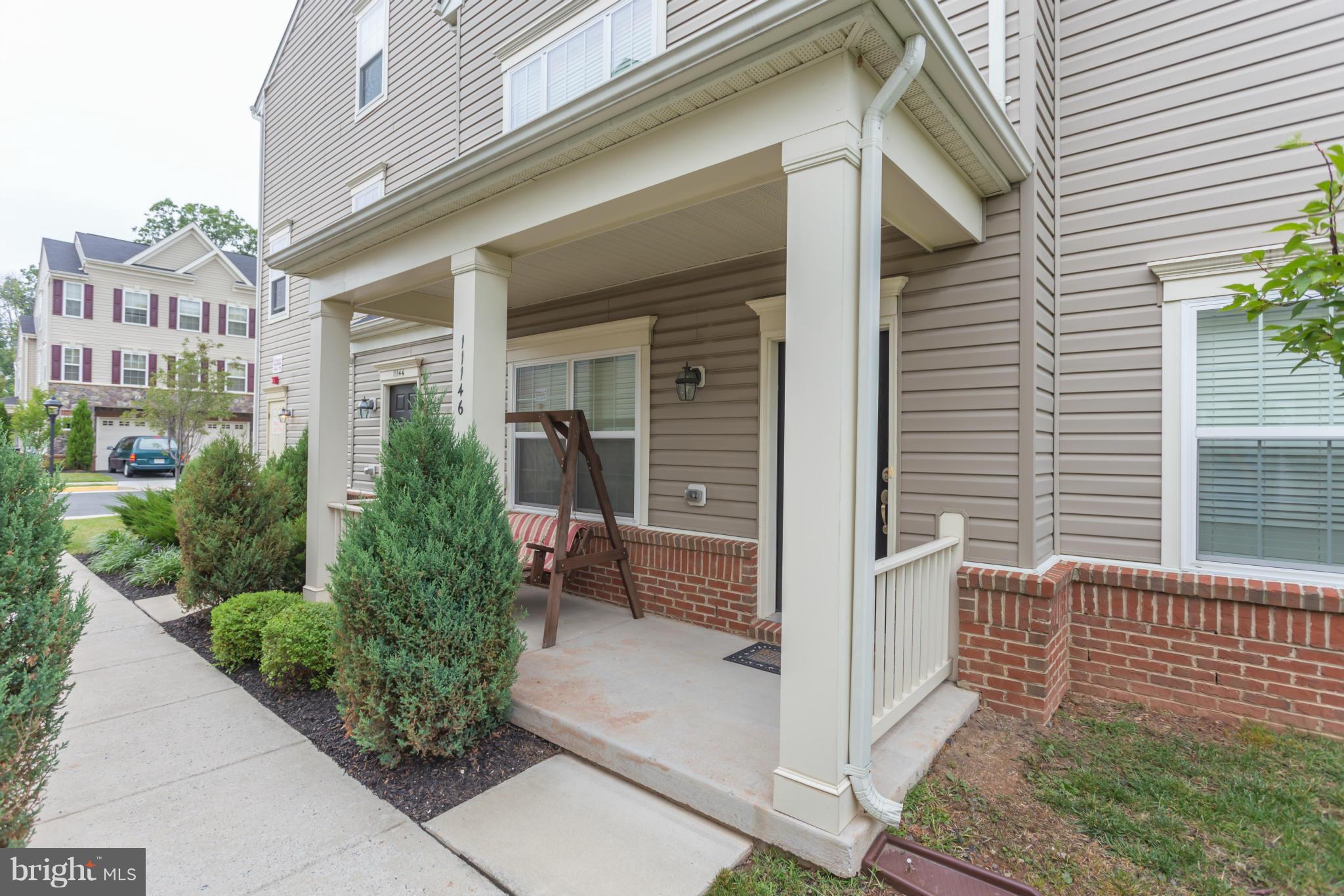 CHATSWORTH VILLAGE CONDO - Residential