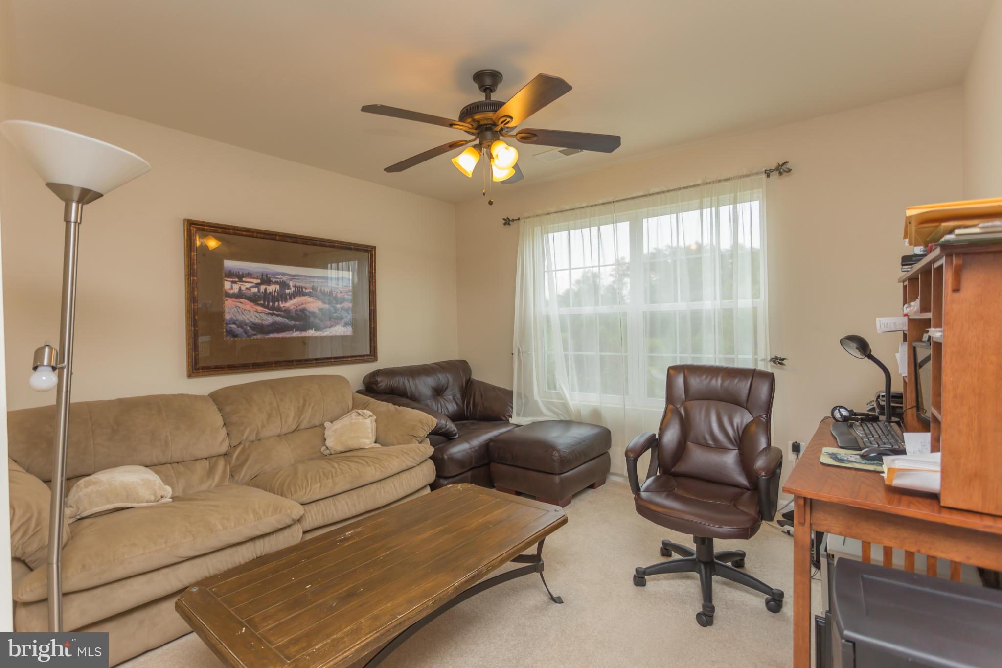 CHATSWORTH VILLAGE CONDO - Residential