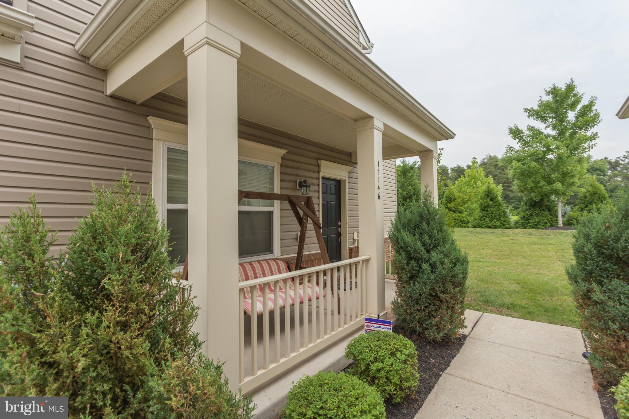 CHATSWORTH VILLAGE CONDO - Residential