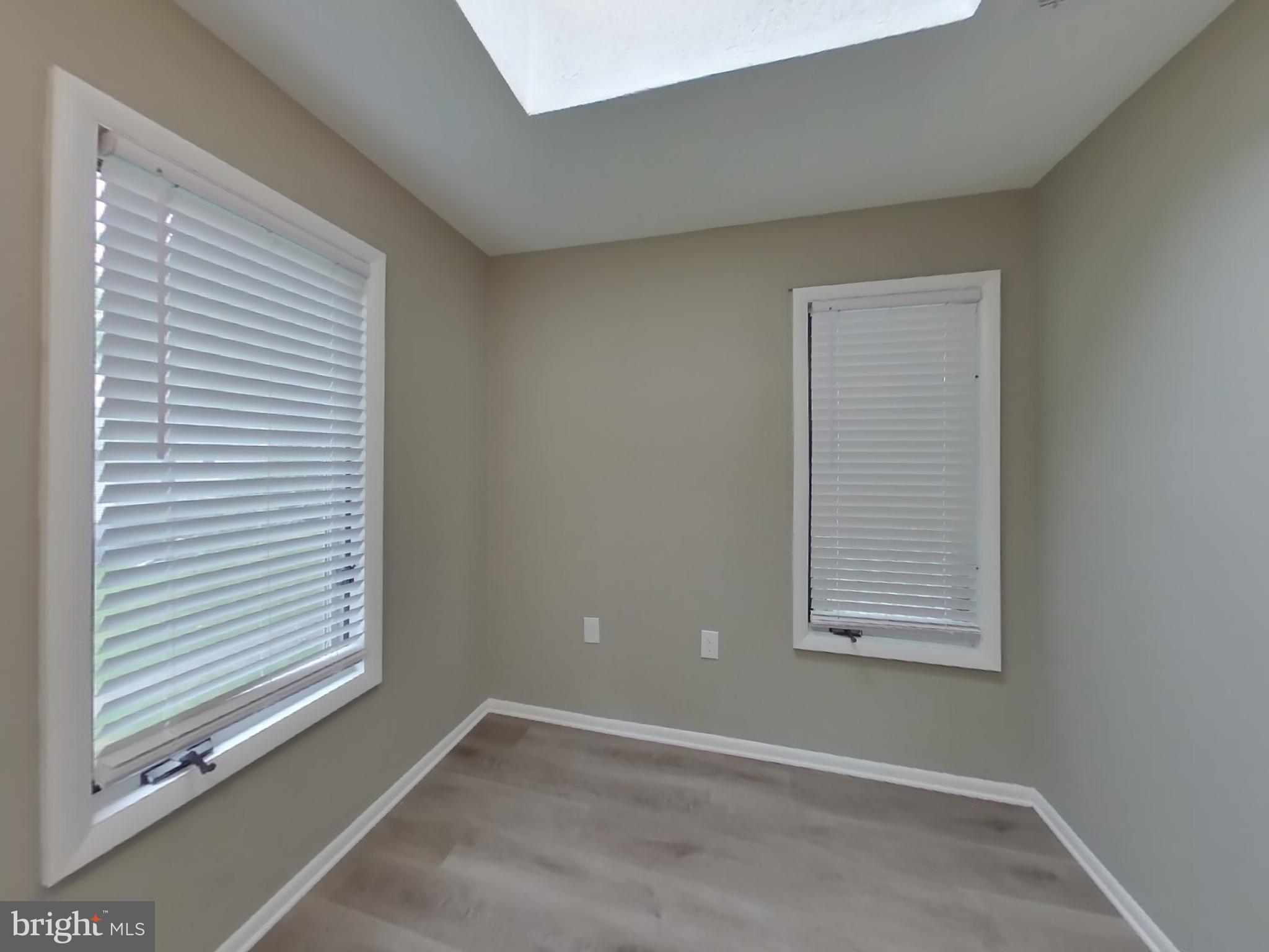 SOUTHVIEW - Residential Lease