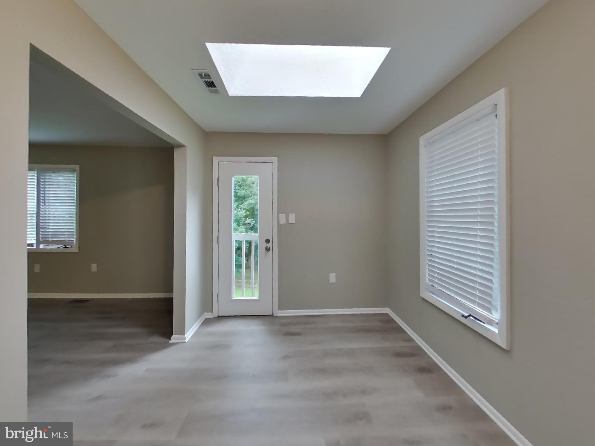 SOUTHVIEW - Residential Lease