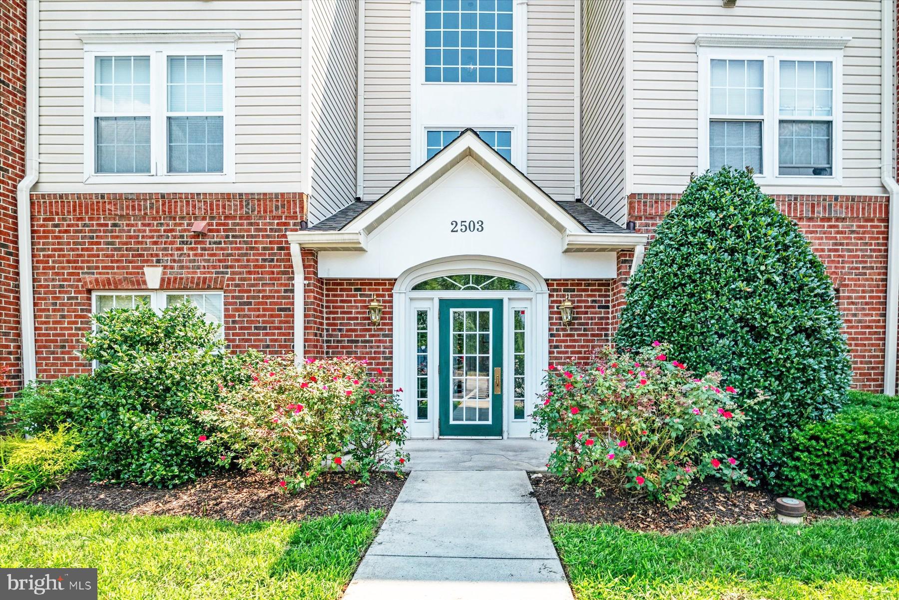 PINEY ORCHARD - Residential