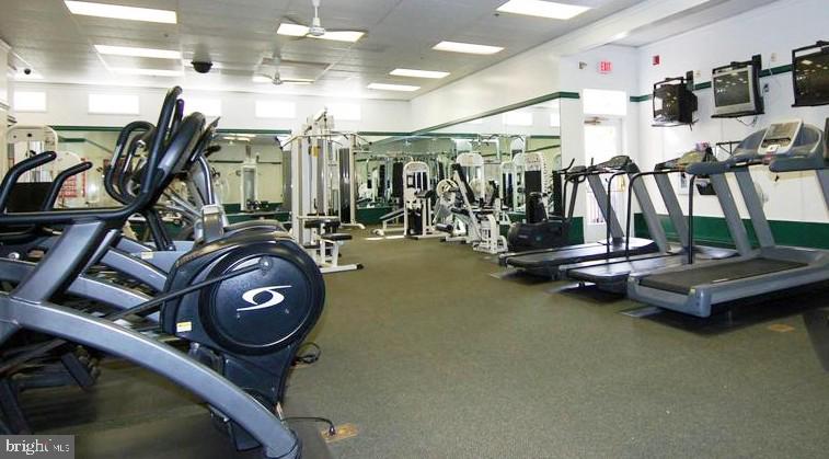 PINEY ORCHARD - Residential