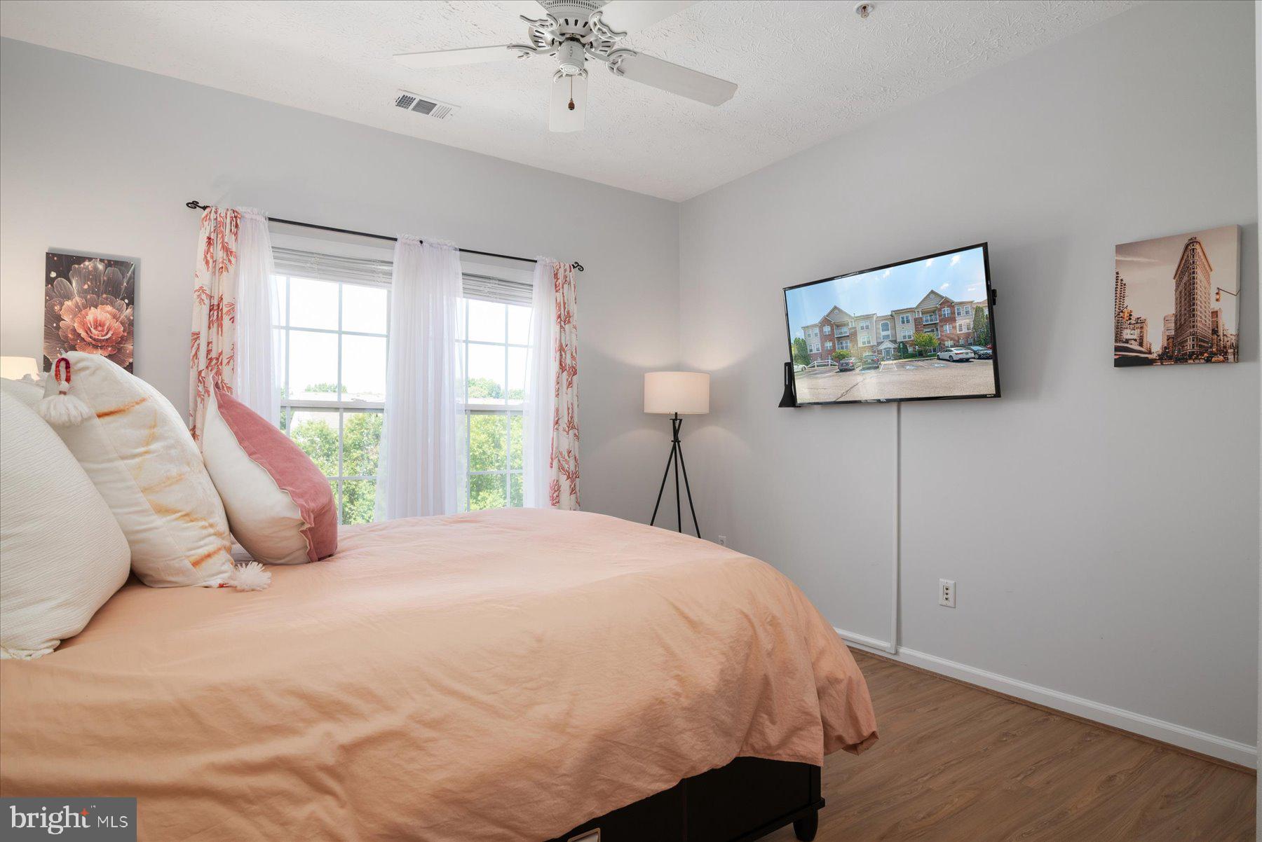 PINEY ORCHARD - Residential