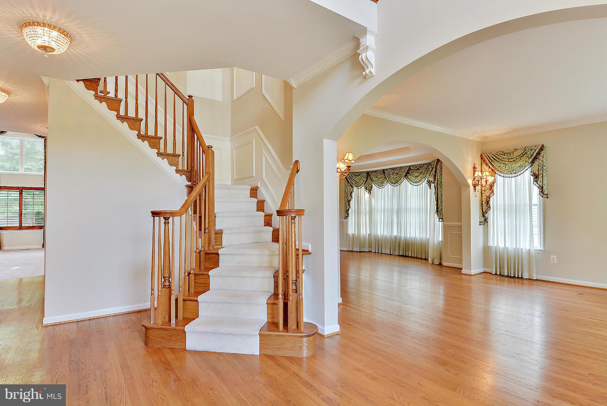 ROCKBURN MANOR - Residential