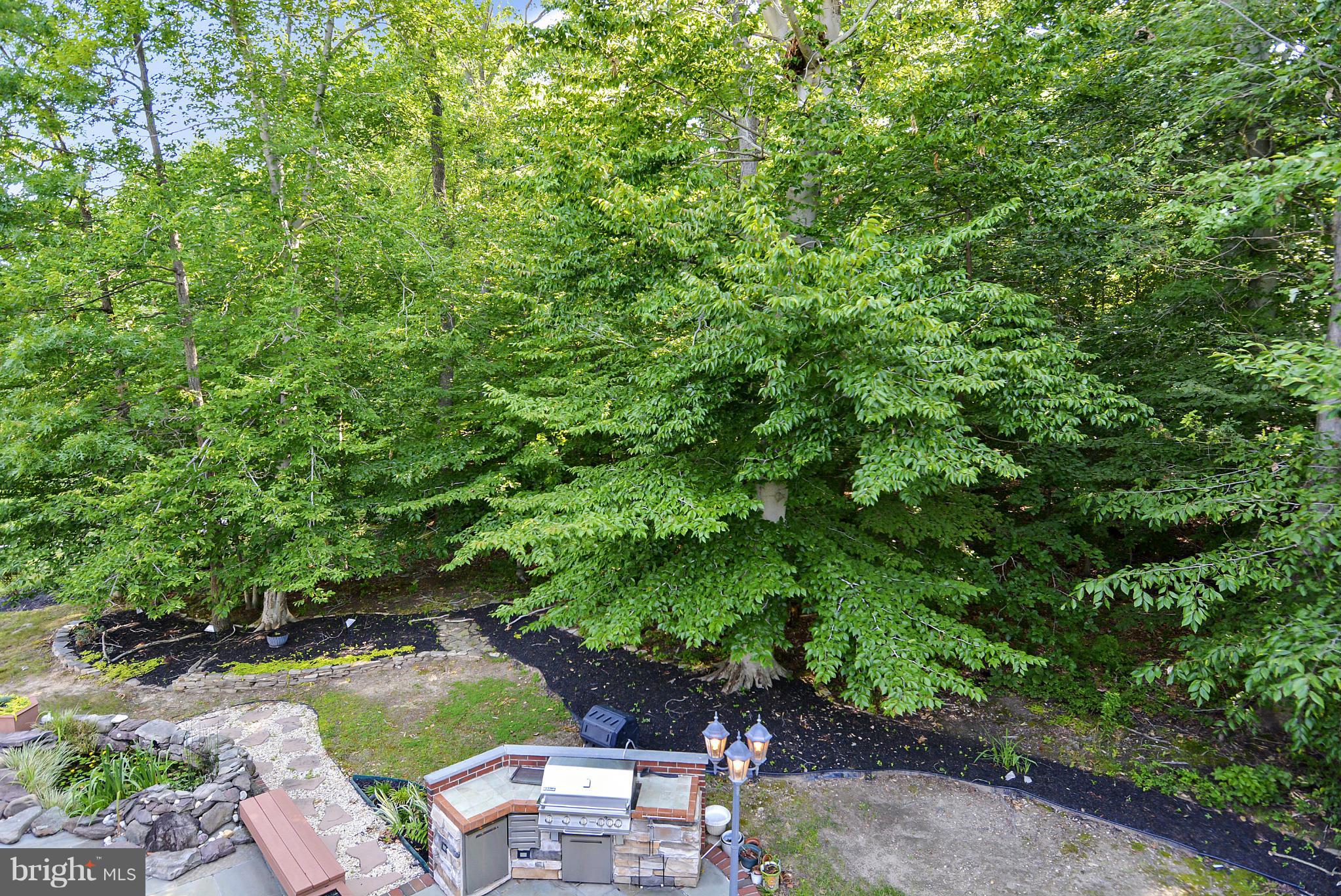 ROCKBURN MANOR - Residential