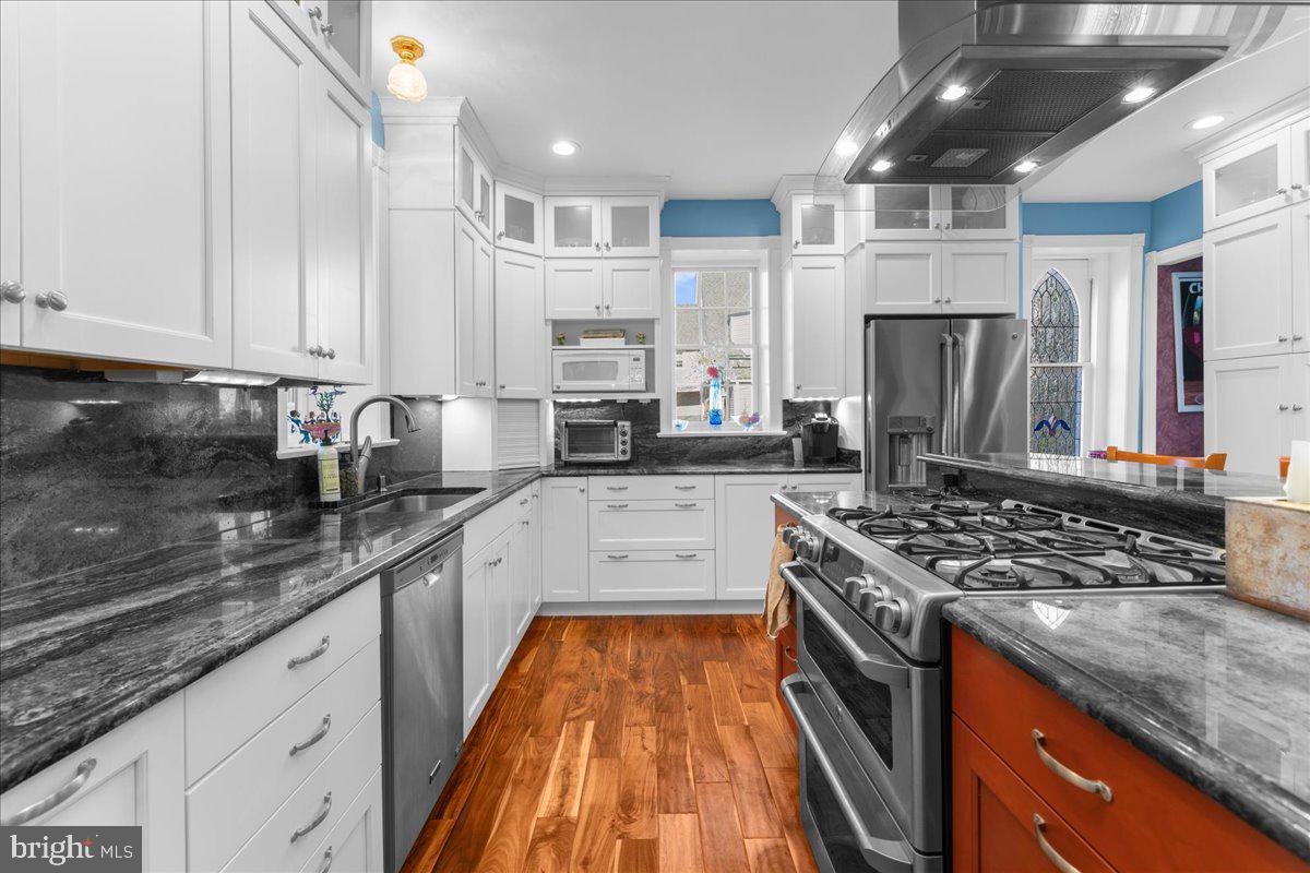 NARBERTH - Residential